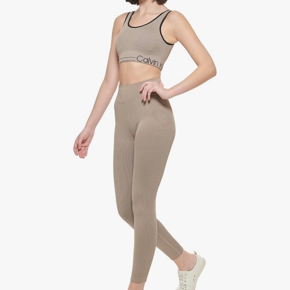 Calvin Klein Performance Ribbed Leggings size Medium - Picture 2 of 13